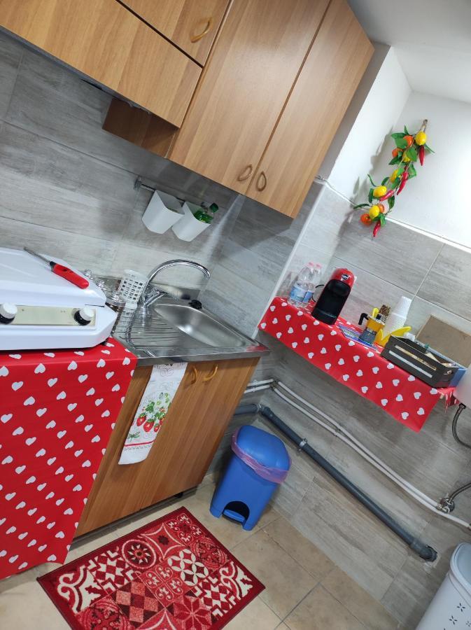 Robert Holiday Apartment คาตาเนีย ภายนอก รูปภาพ