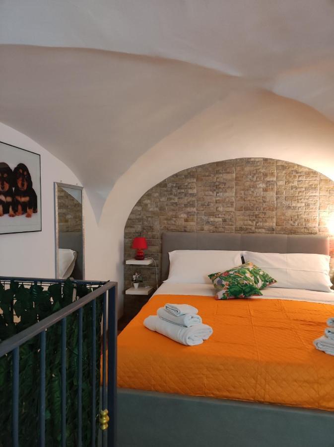 Robert Holiday Apartment คาตาเนีย ภายนอก รูปภาพ